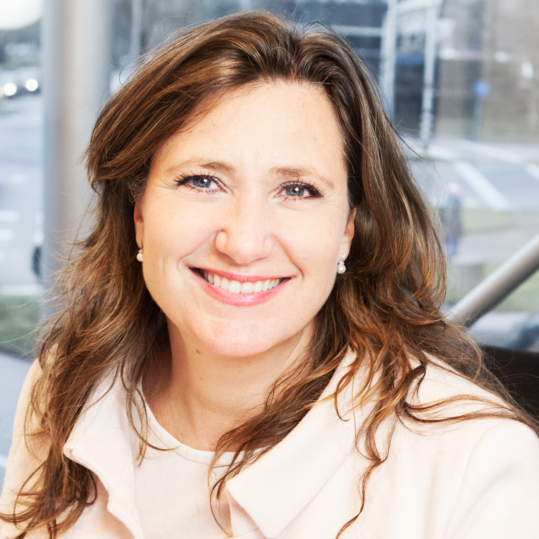 Isabella van Rooij - Algemeen directeur AVB vertalingen